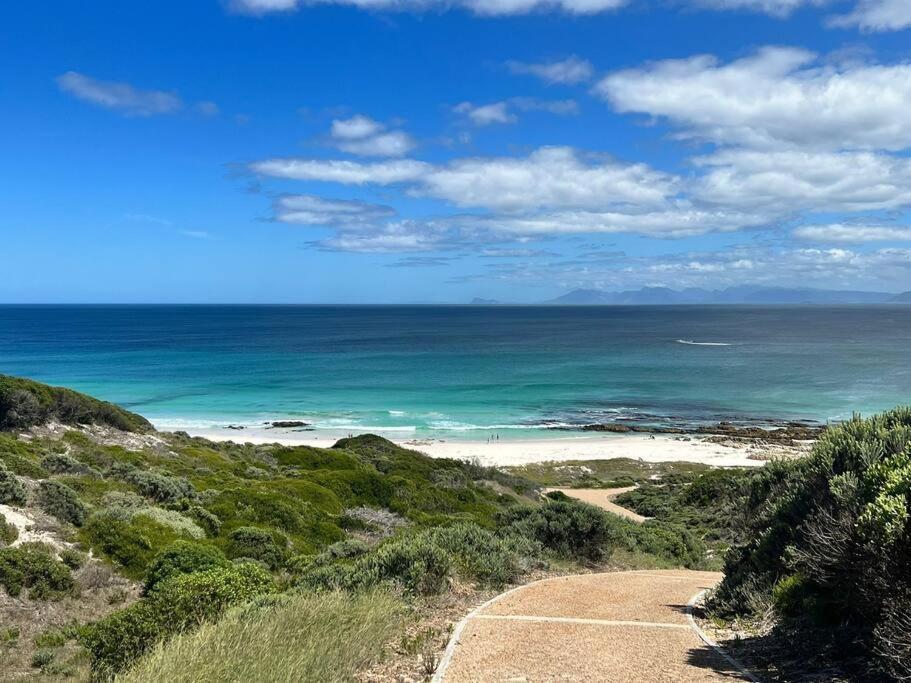 Ocean Retreat, Romansbaai Gansbaai Exterior photo